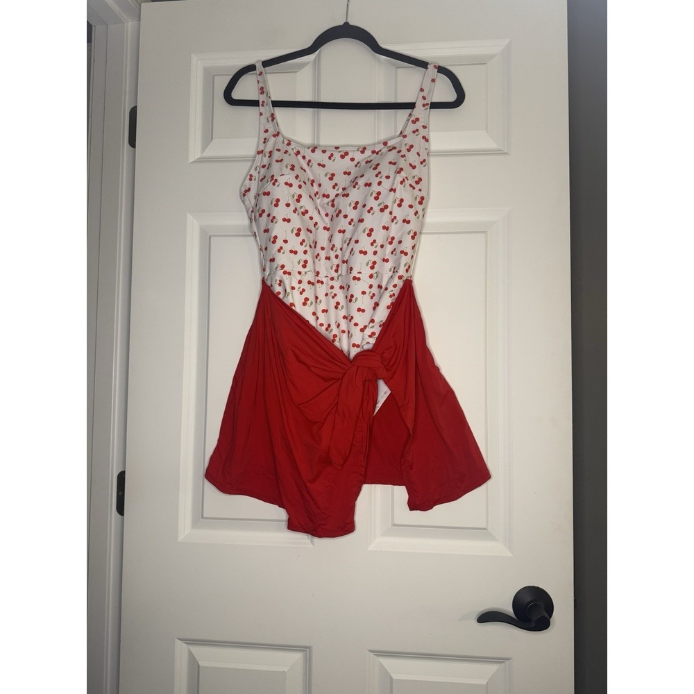 Qinsen Square Neck Swim Dress W Tummy Control Red W Cherry Print Large Nwot